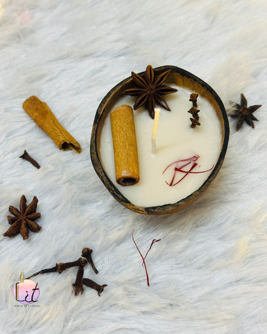 Coconut Shell Ecofriendly Candle (Scented Candle With Natural Spices)