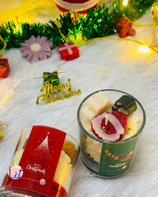 Snow & Christmas Candle (Scented Glass Candle)